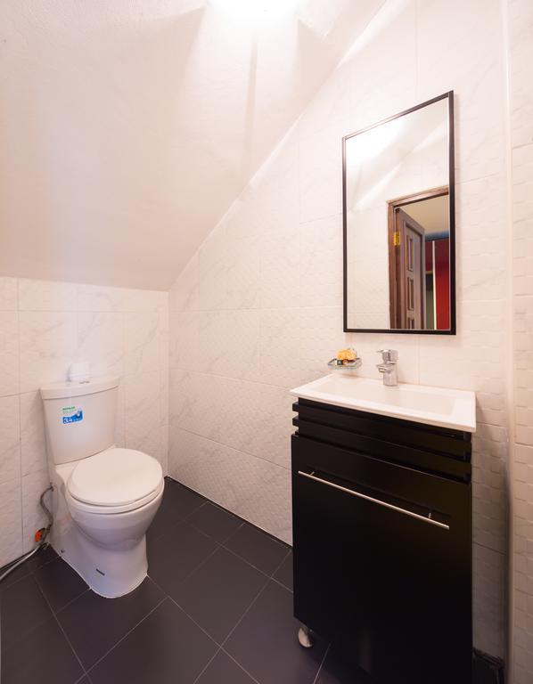 Luxury Town House In The Heart Of The Old City Chiang Mai Eksteriør billede